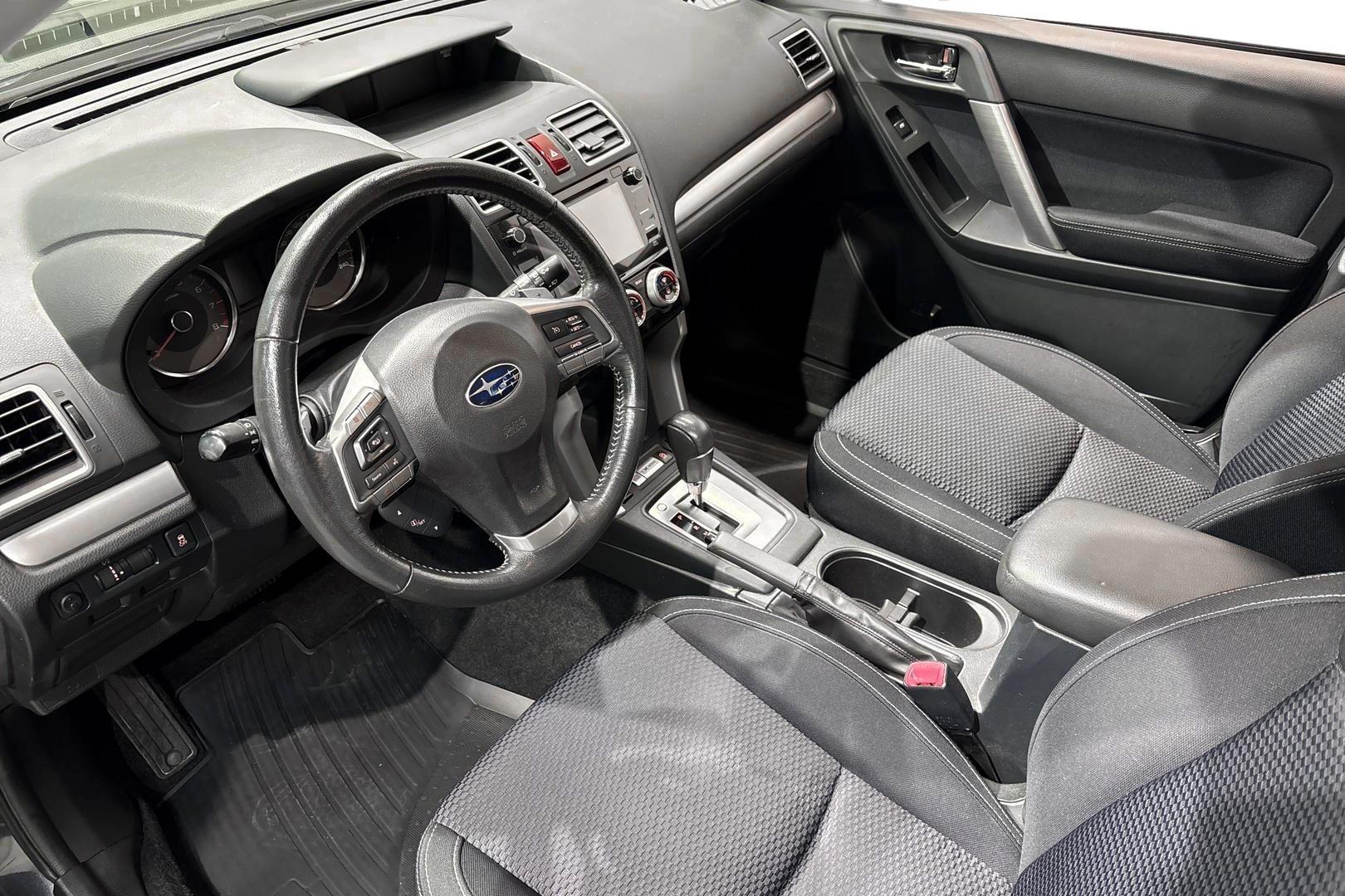 Subaru Forester 2015