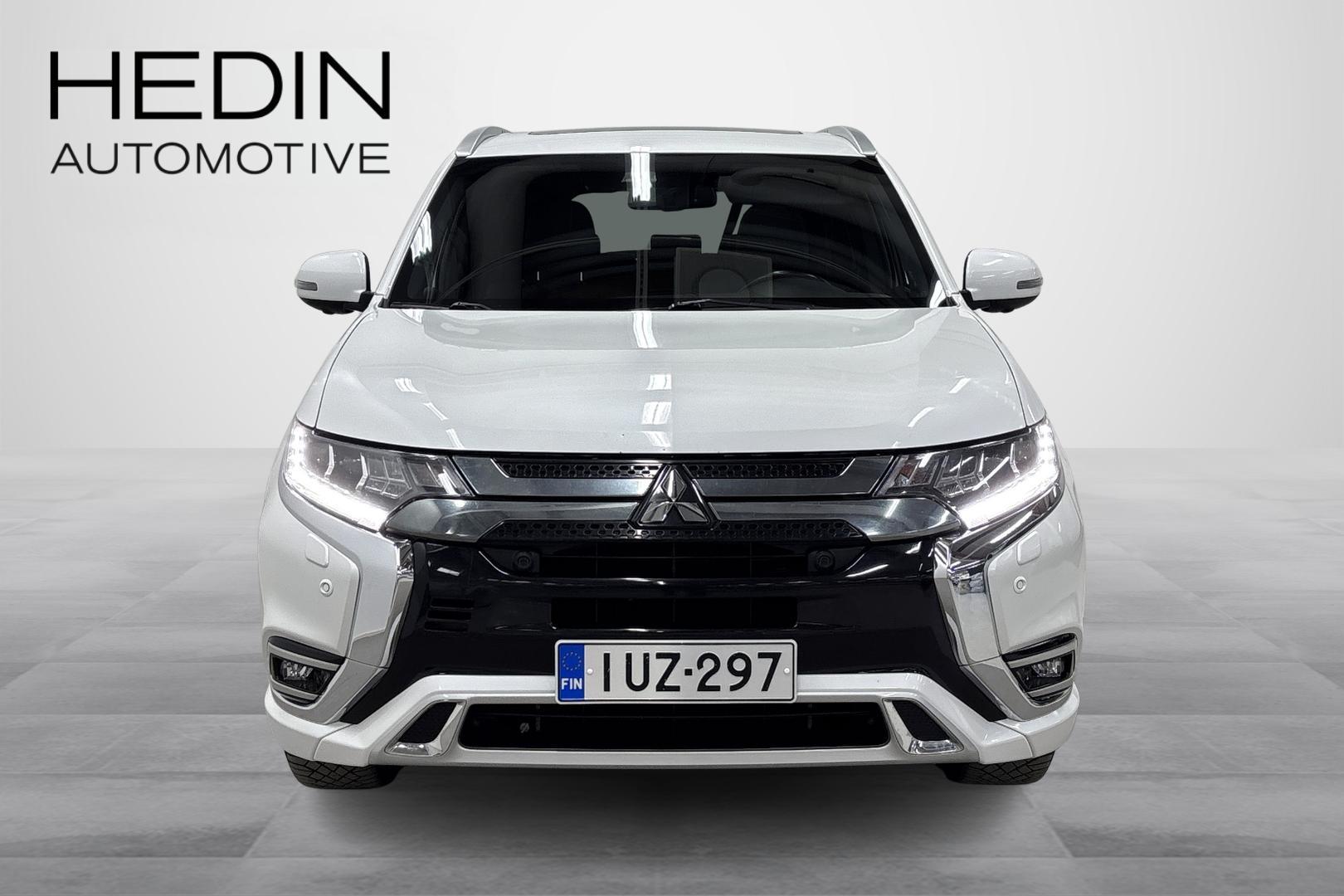 Mitsubishi Outlander PHEV 2021