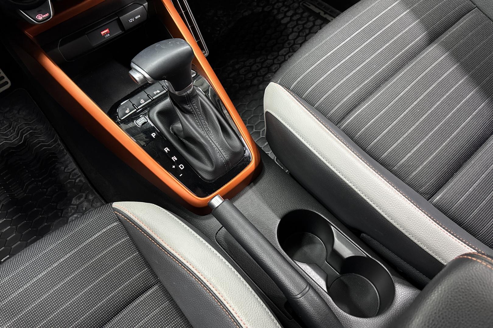 KIA STONIC 2020