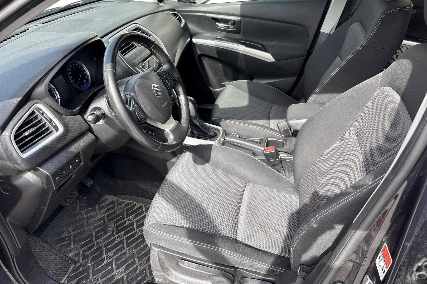 SUZUKI SX4 S-Cross 2015