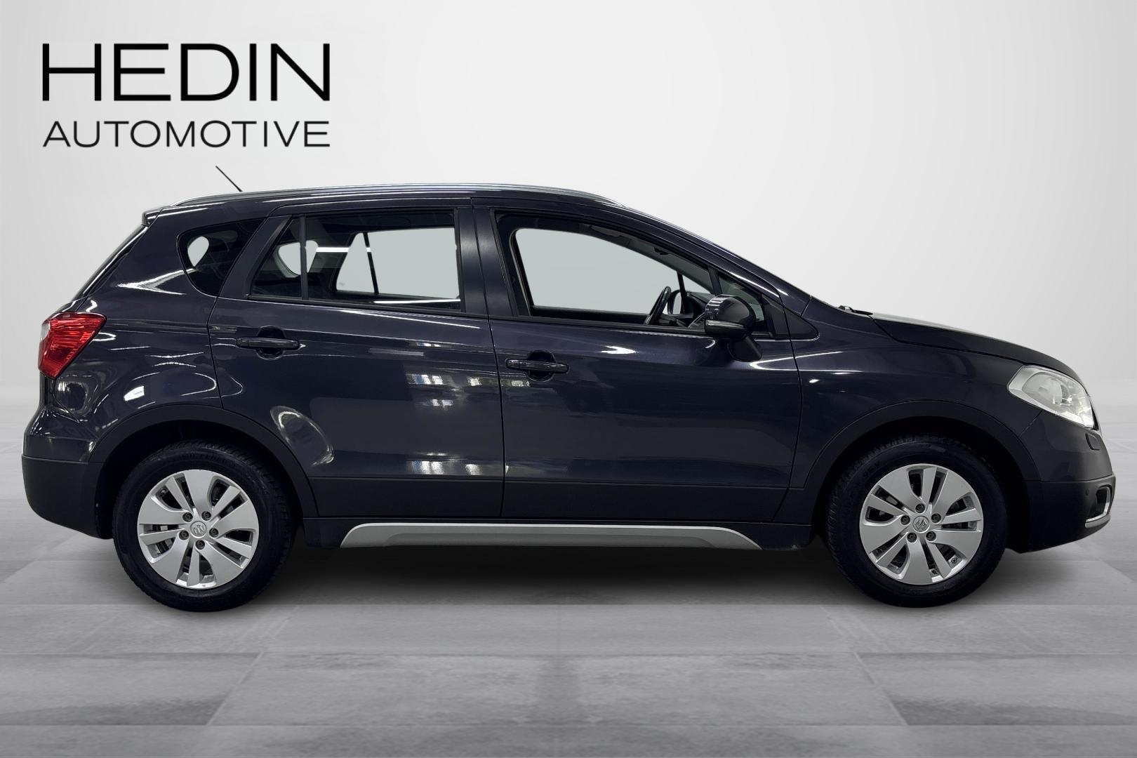 SUZUKI SX4 S-Cross 8