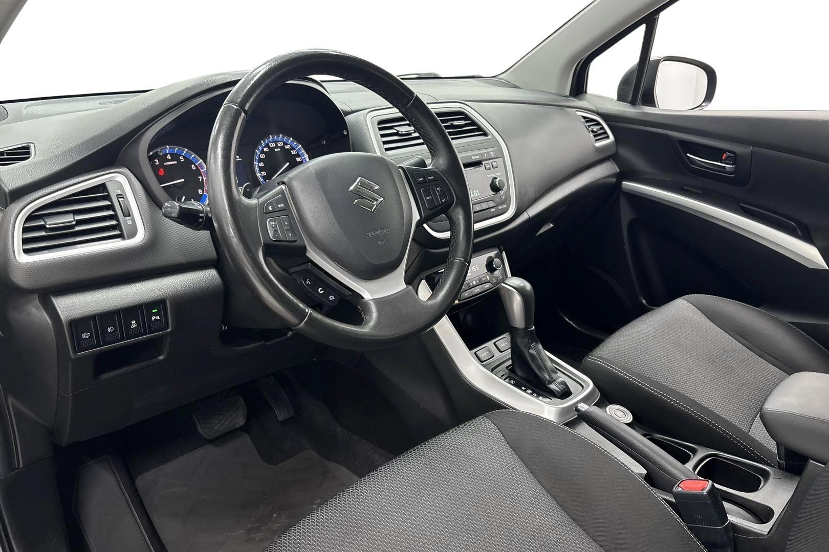 SUZUKI SX4 S-Cross 9