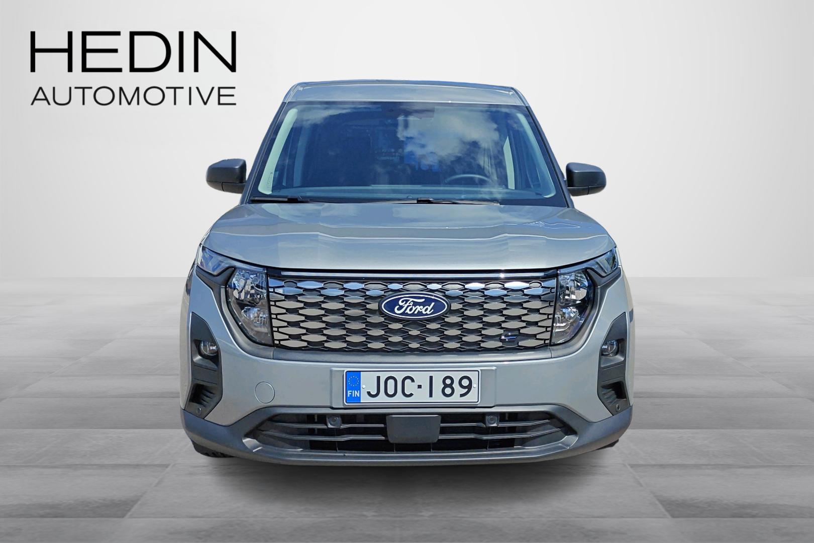 Ford Tourneo Courier 2025