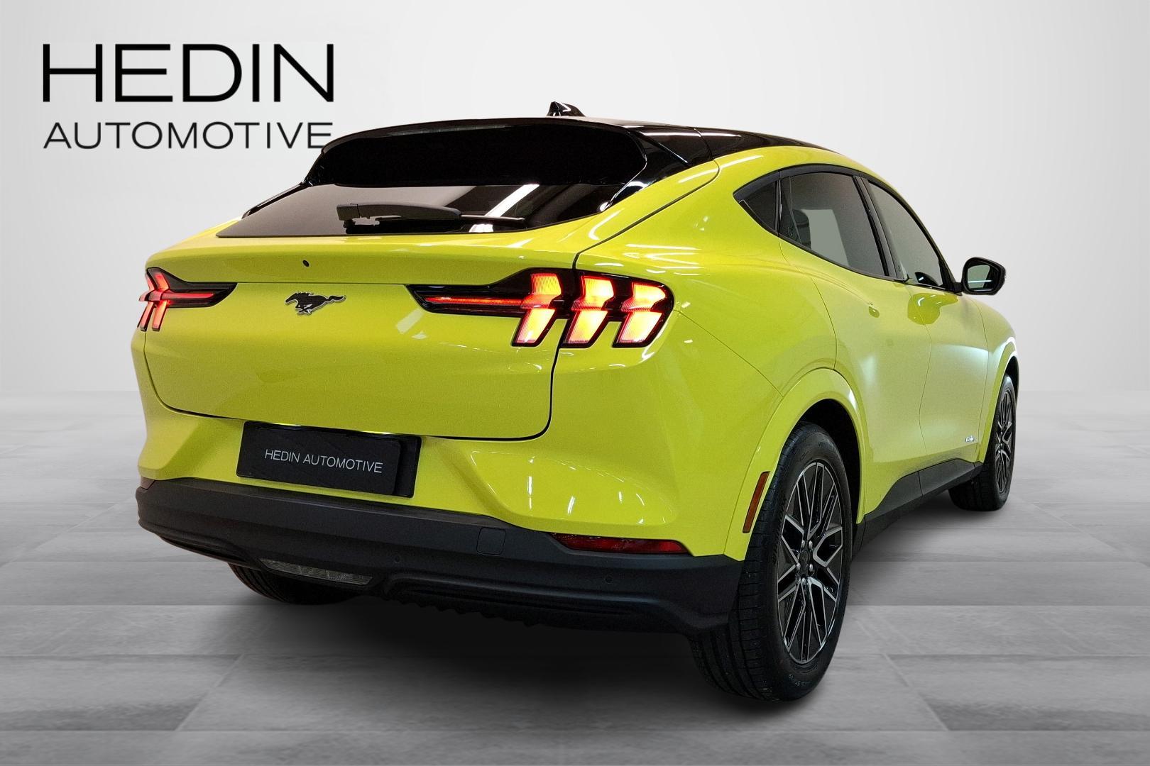 Ford Mustang Mach-E 2025