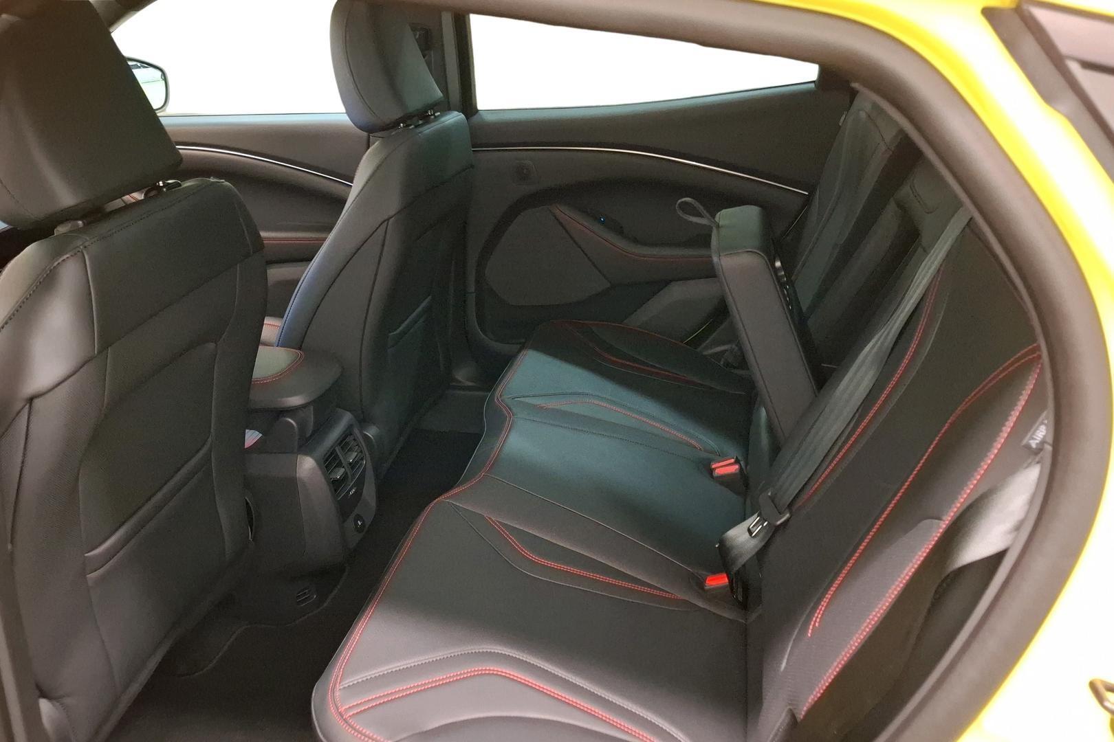 Ford Mustang Mach-E 2025