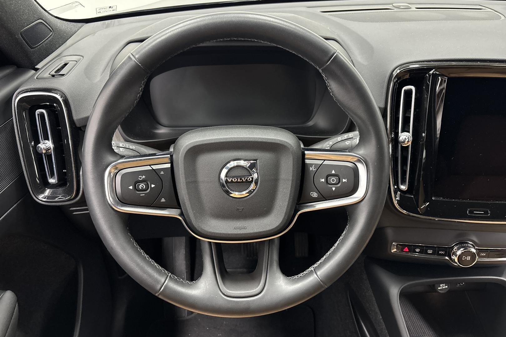 Volvo XC40 2021