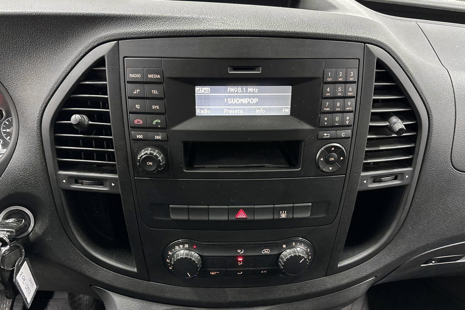 Mercedes-Benz Vito 22