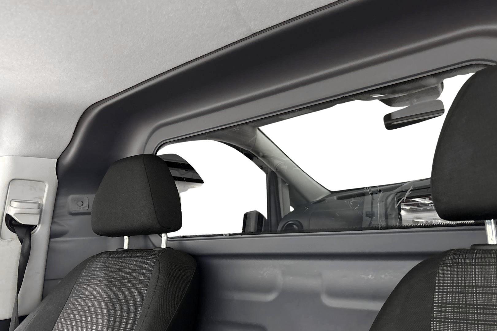 Mercedes-Benz Vito 24