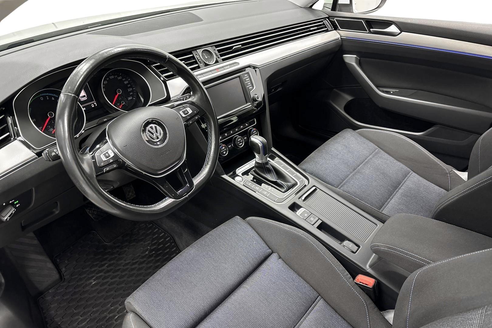 Volkswagen Passat 2016