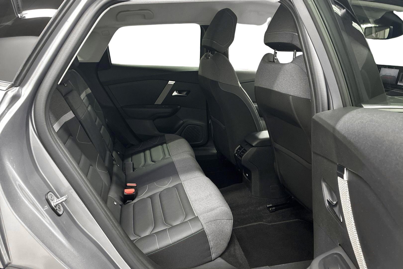 Citroen C4 X 2023