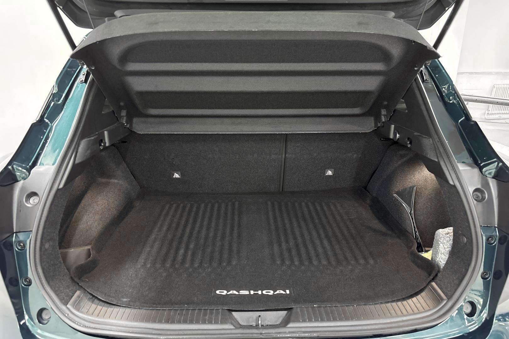 NISSAN Qashqai 2024