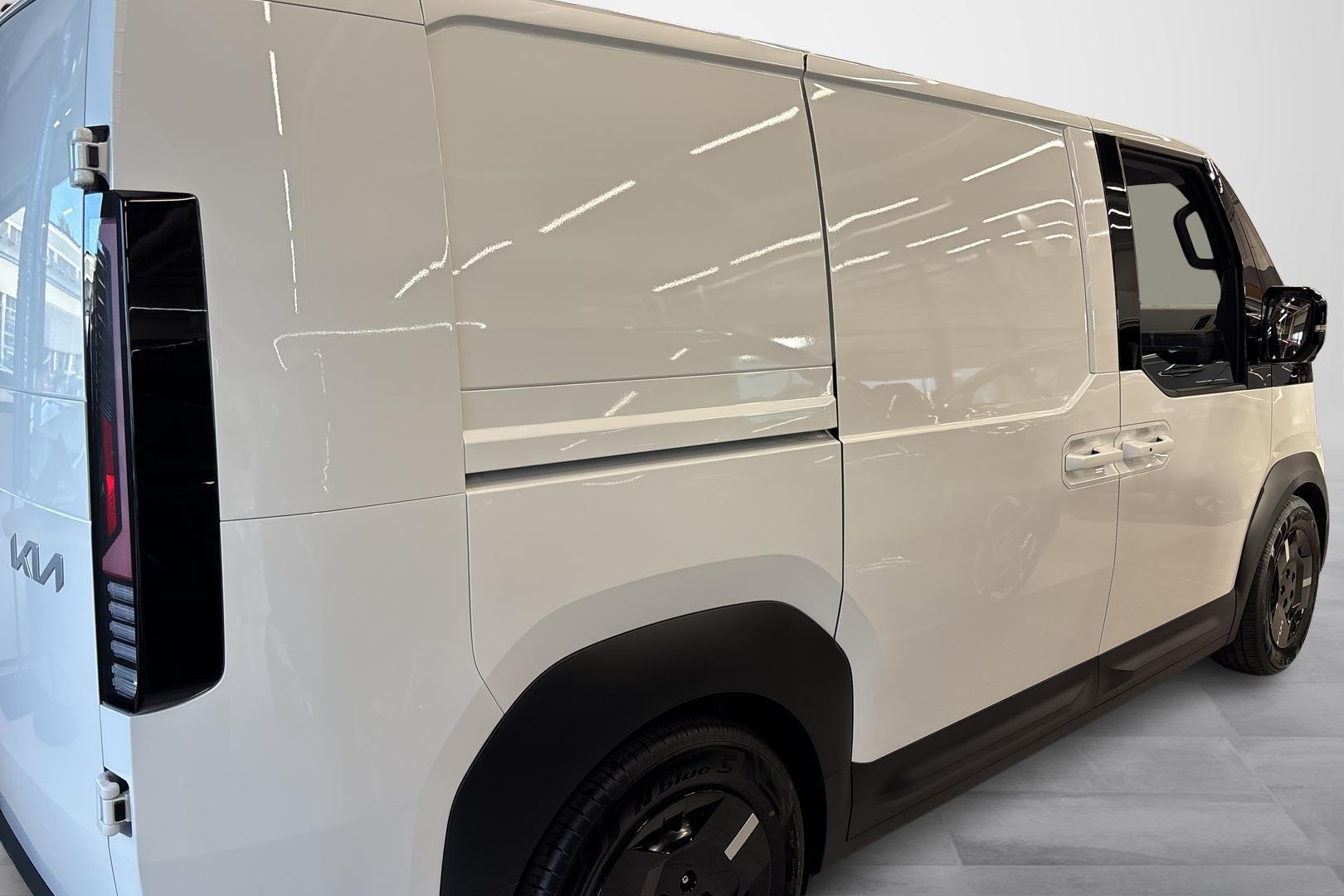 Kia PV5 Cargo 2026