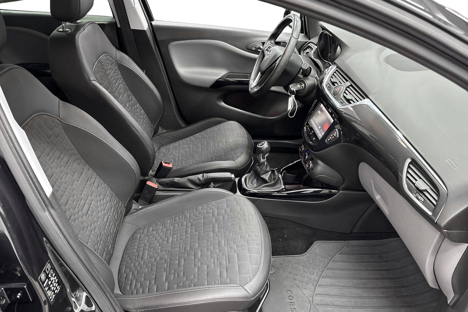 OPEL CORSA 2015