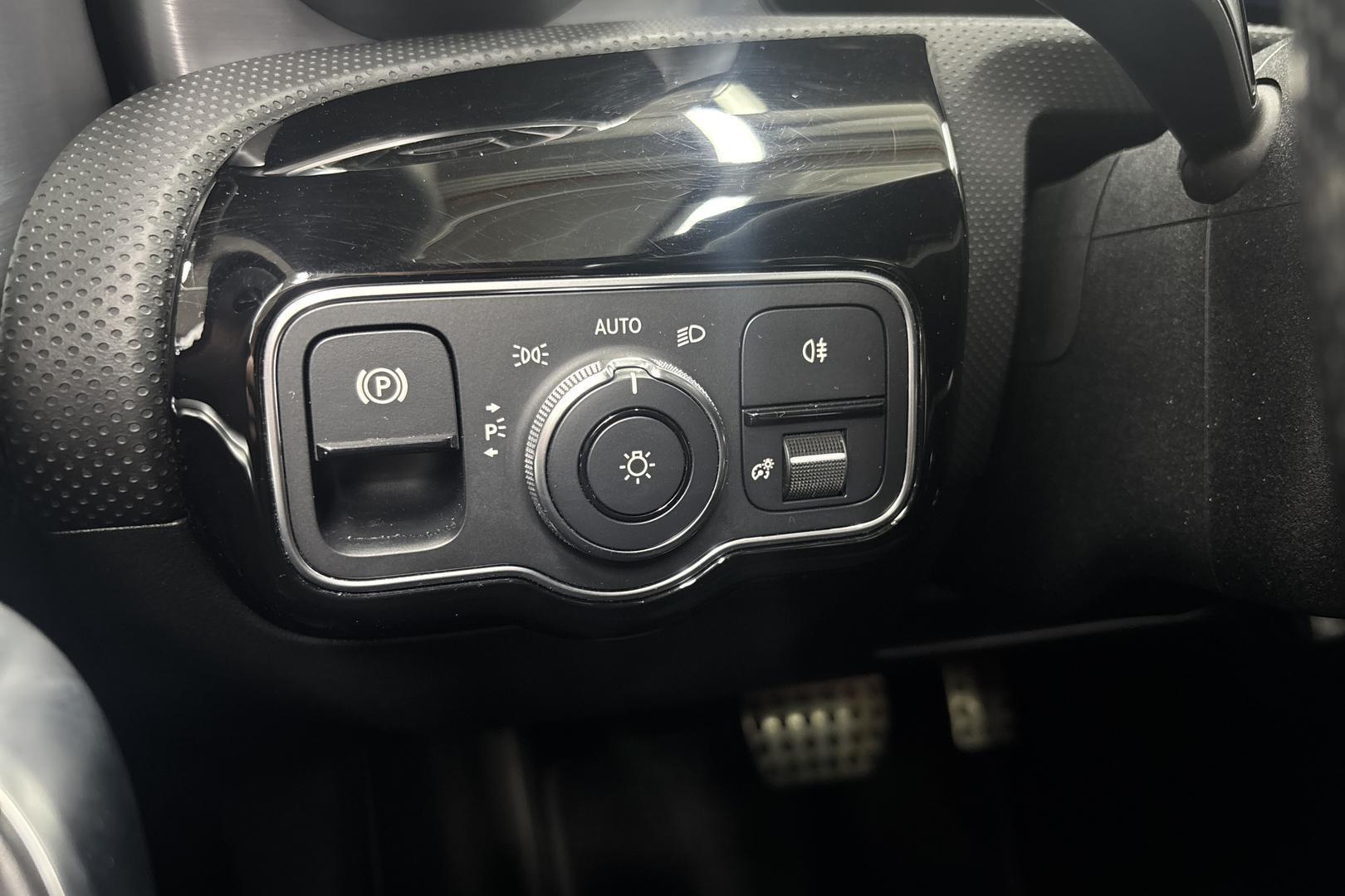 Mercedes-Benz CLA 2021