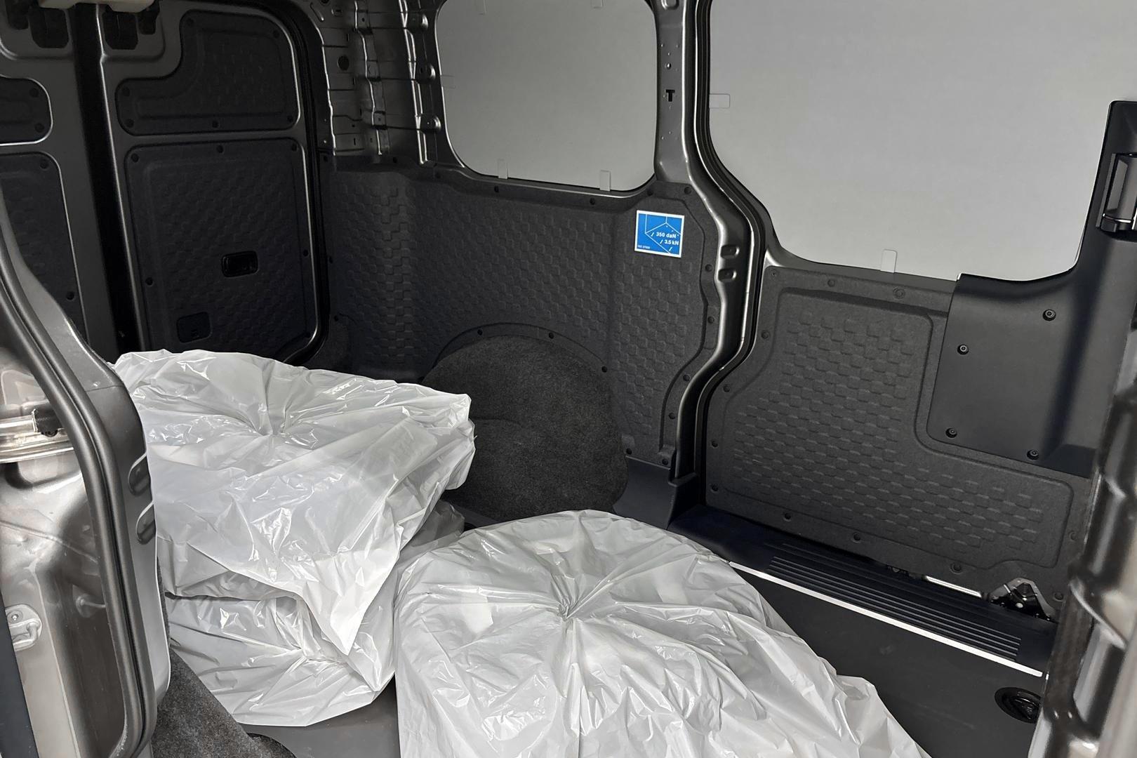 Kia PV5 Cargo 2025