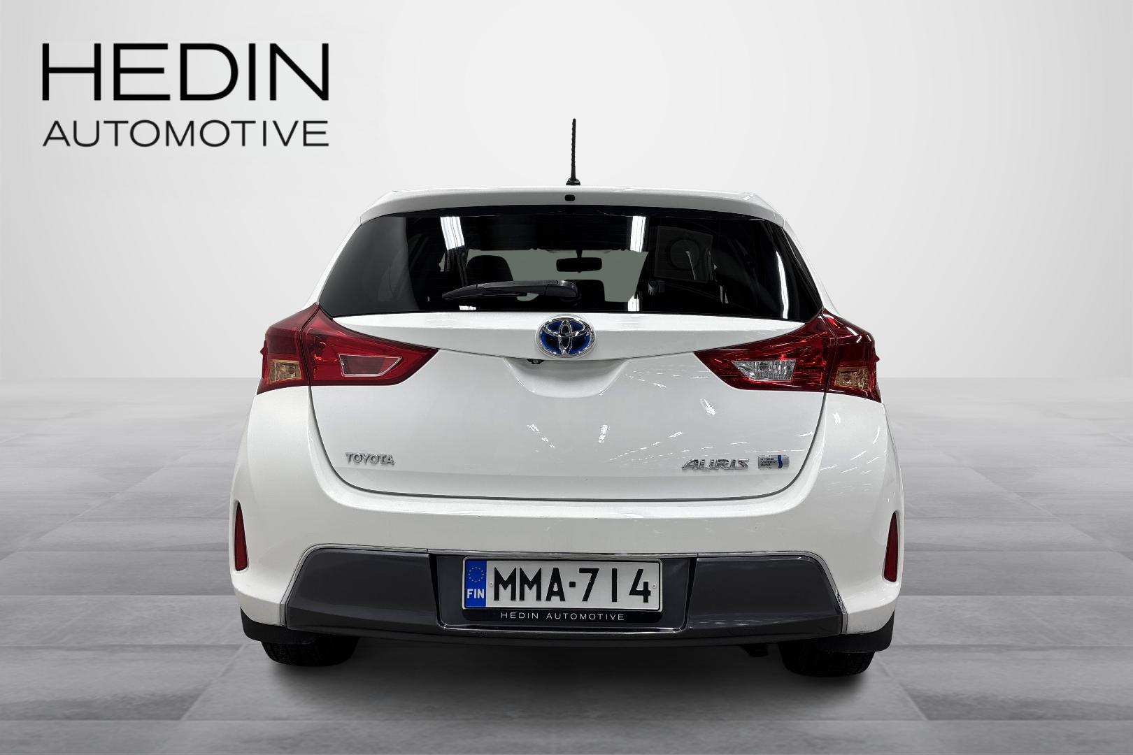 TOYOTA AURIS 2014