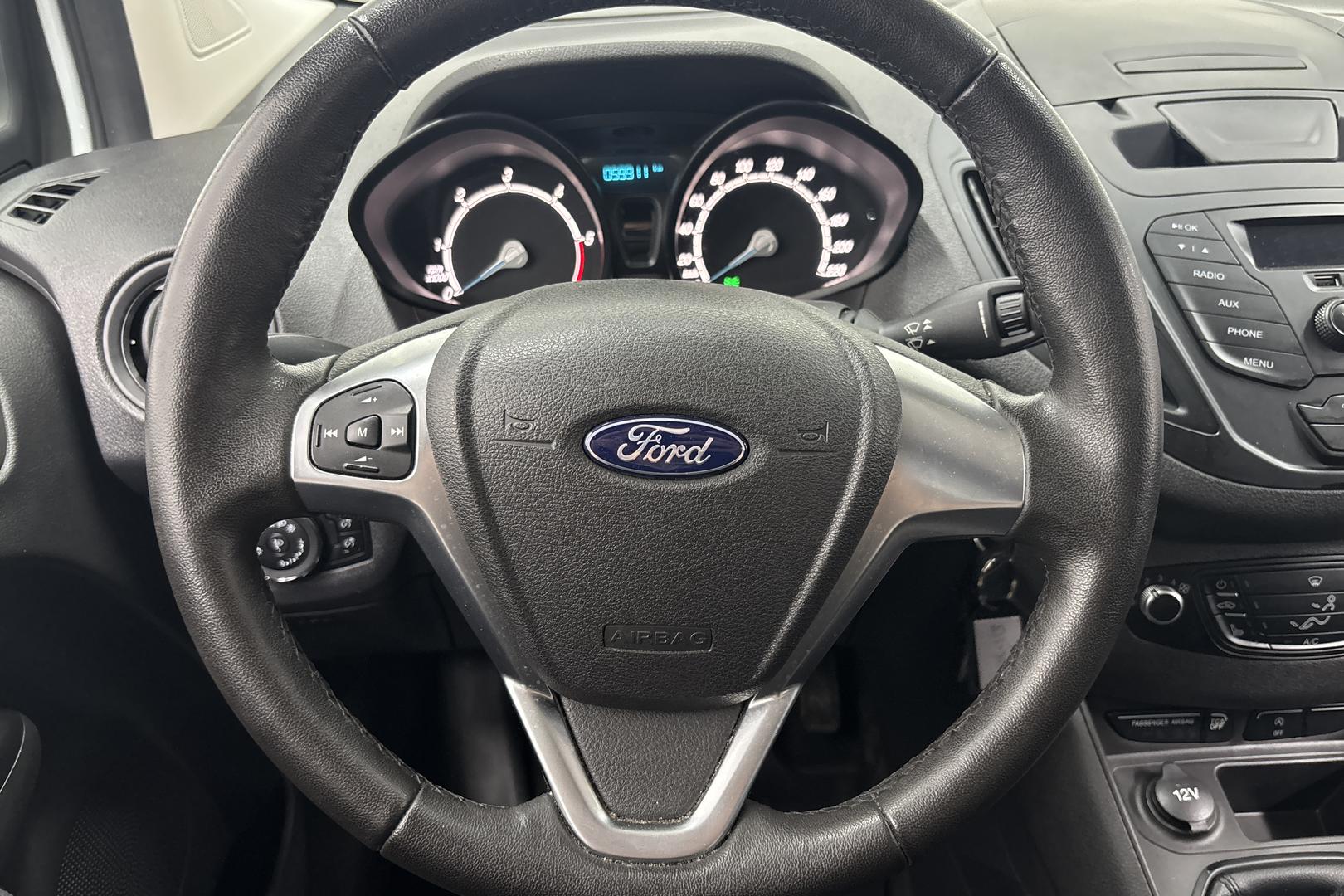 Ford Transit Courier 2023