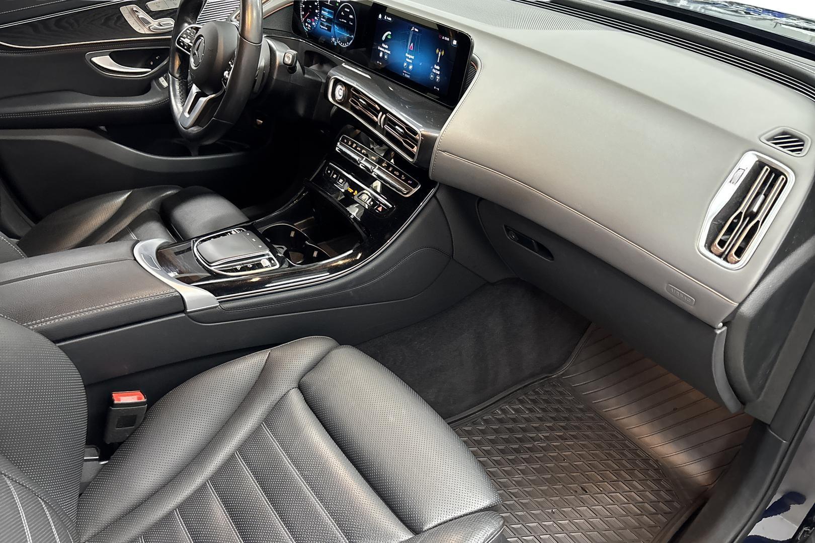 Mercedes-Benz EQC 2022