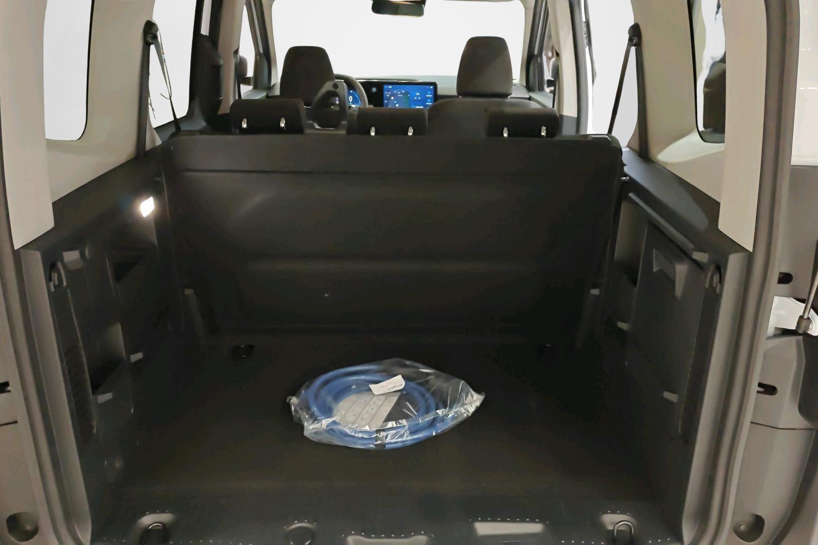 Ford Tourneo Courier 2026