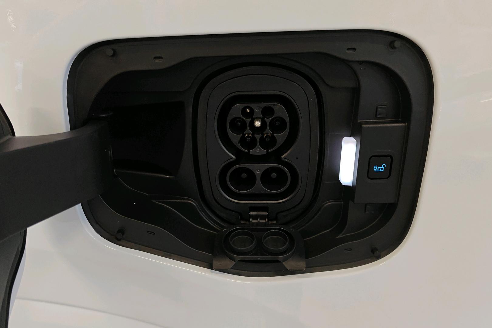 Ford Tourneo Courier 2026