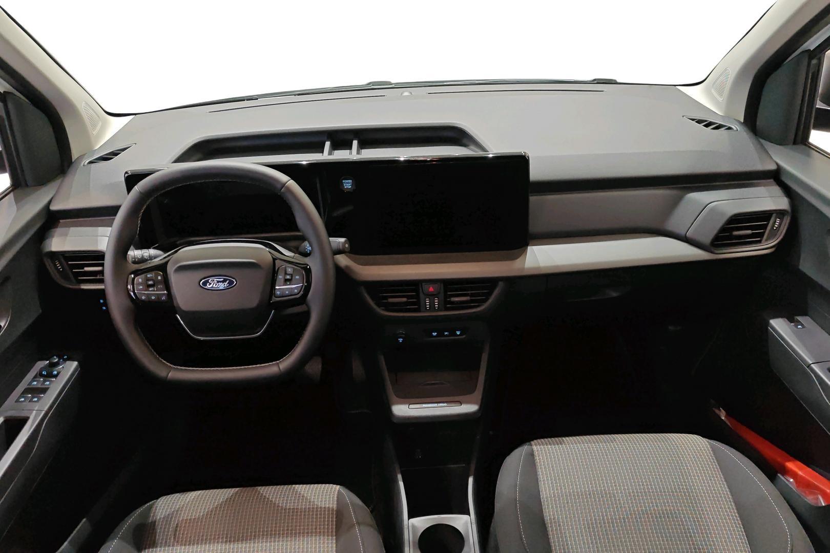 Ford Tourneo Courier 2026