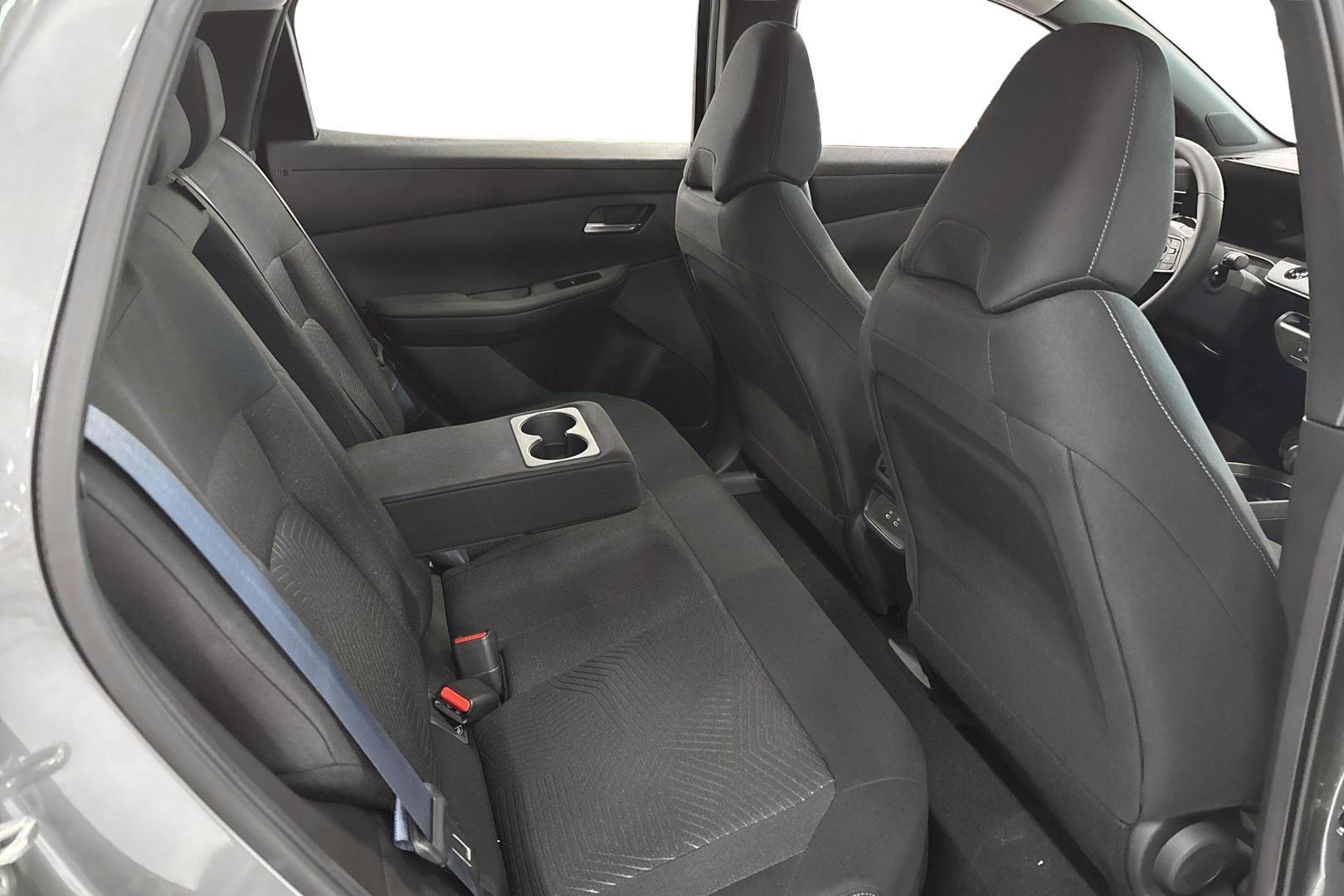 Nissan Leaf 12
