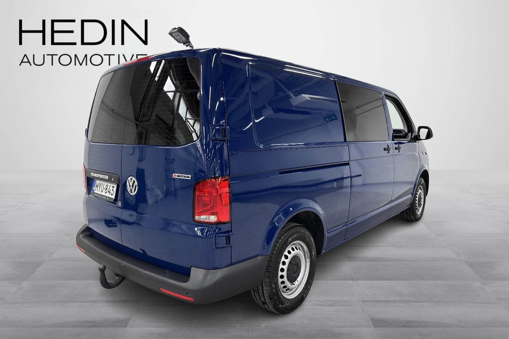 VOLKSWAGEN TRANSPORTER 2021