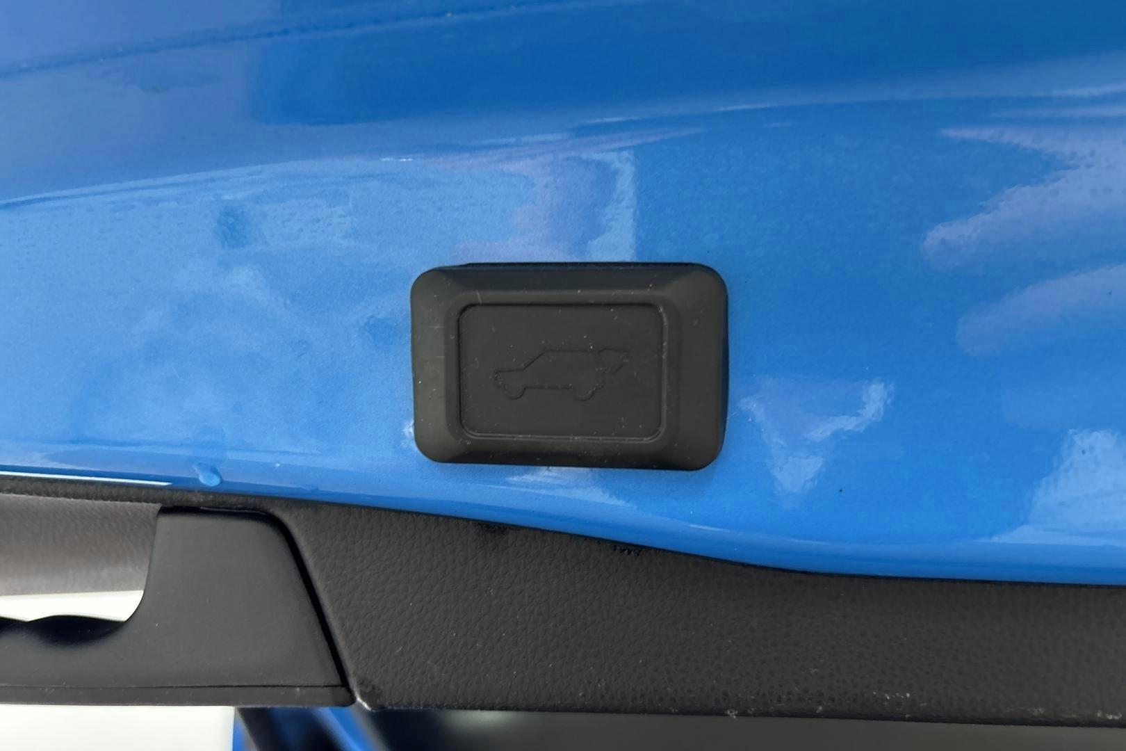 TOYOTA RAV4 2021