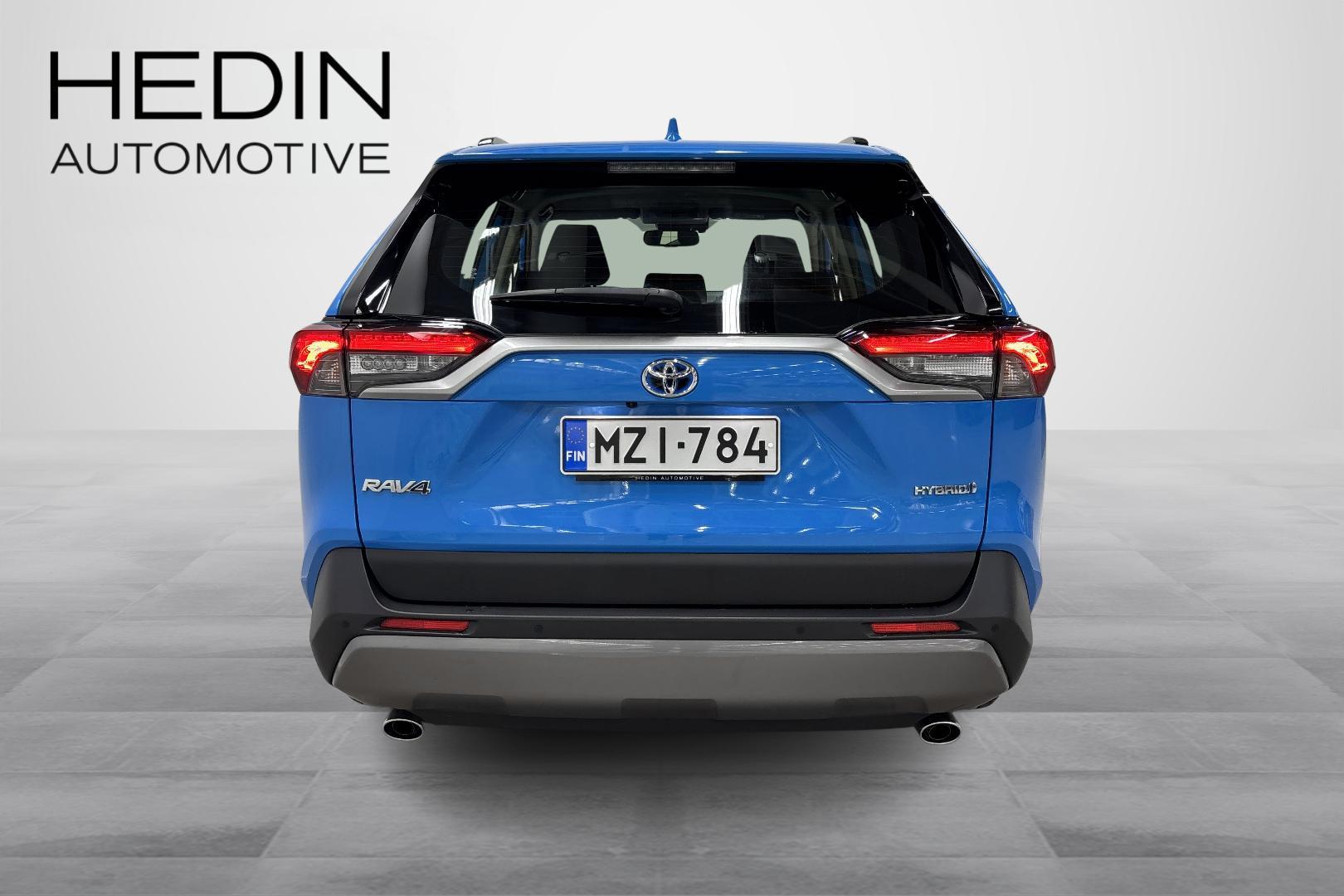 TOYOTA RAV4 2021