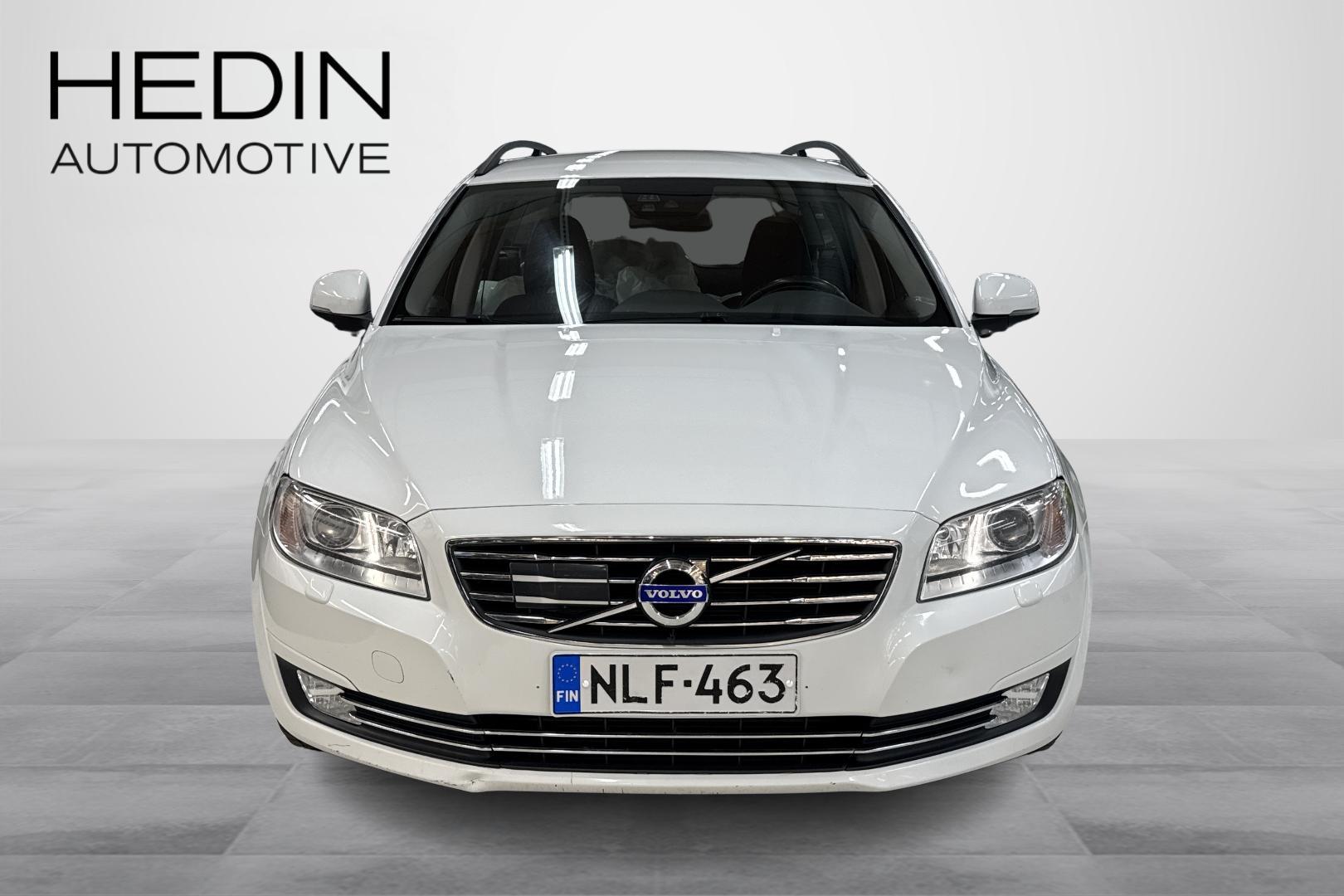 VOLVO V70 2015