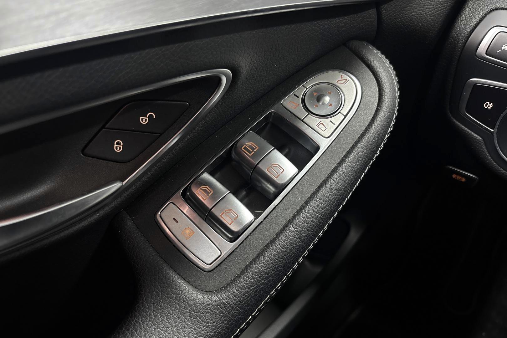 MERCEDES-BENZ C 2020