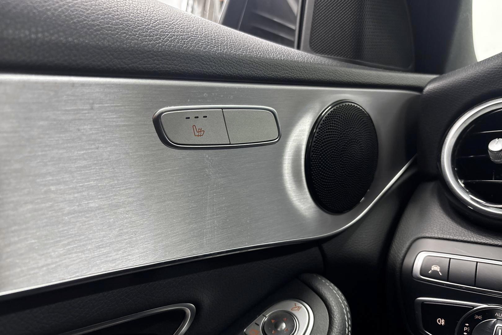 MERCEDES-BENZ C 2020