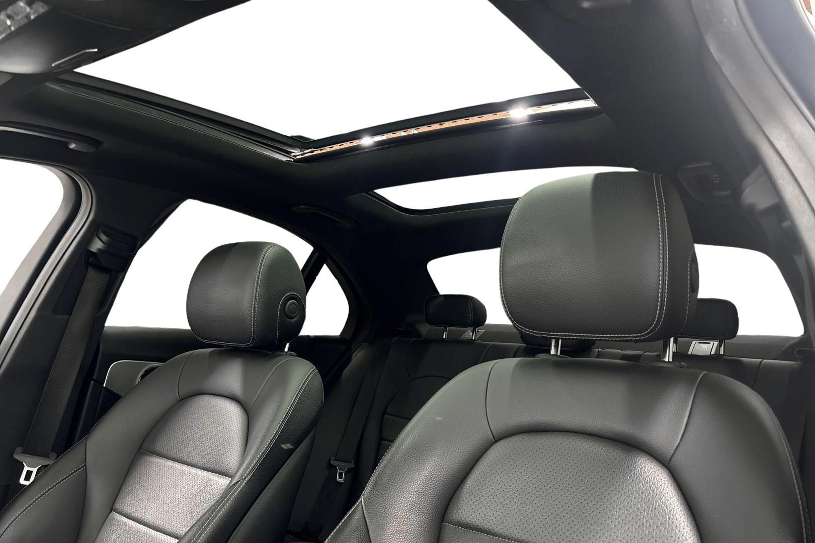 MERCEDES-BENZ C 2020