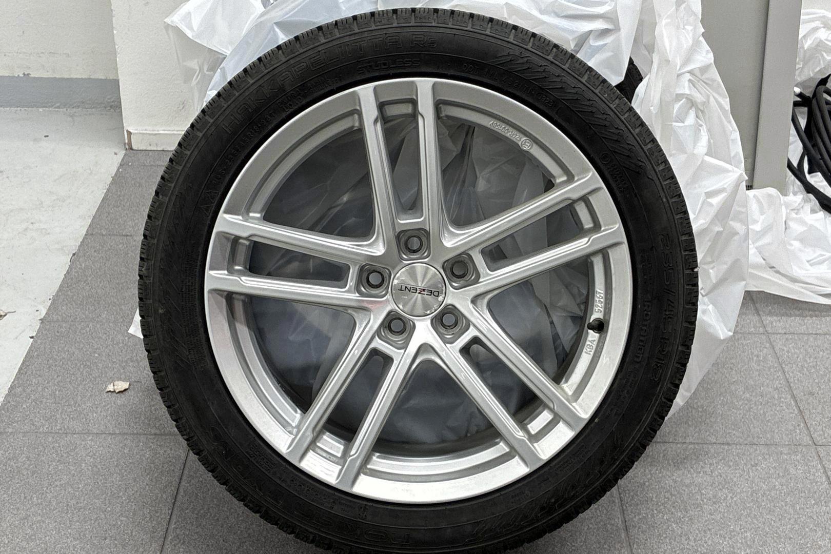 Volvo V60 25