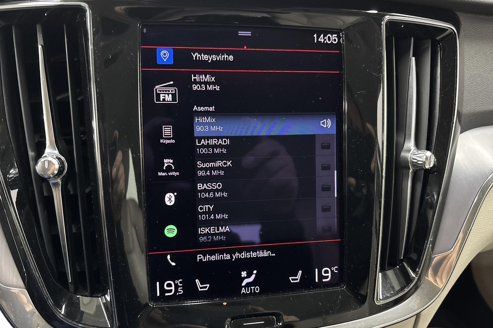 VOLVO V60 2020