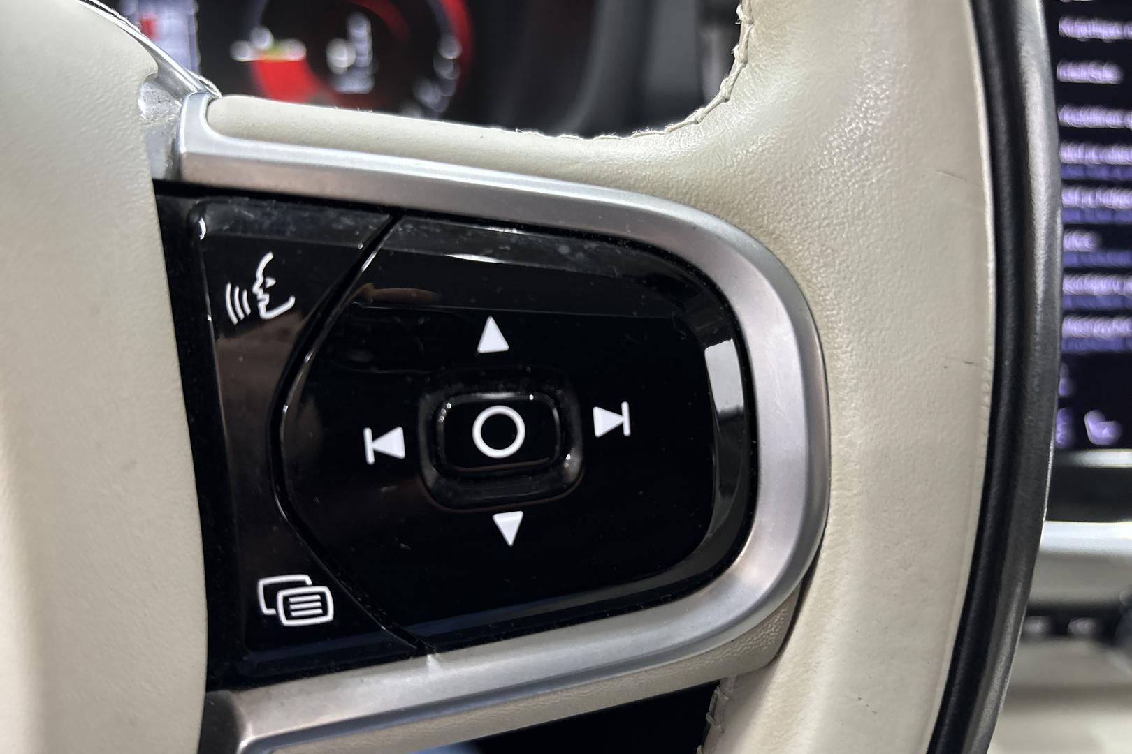 VOLVO V60 2020