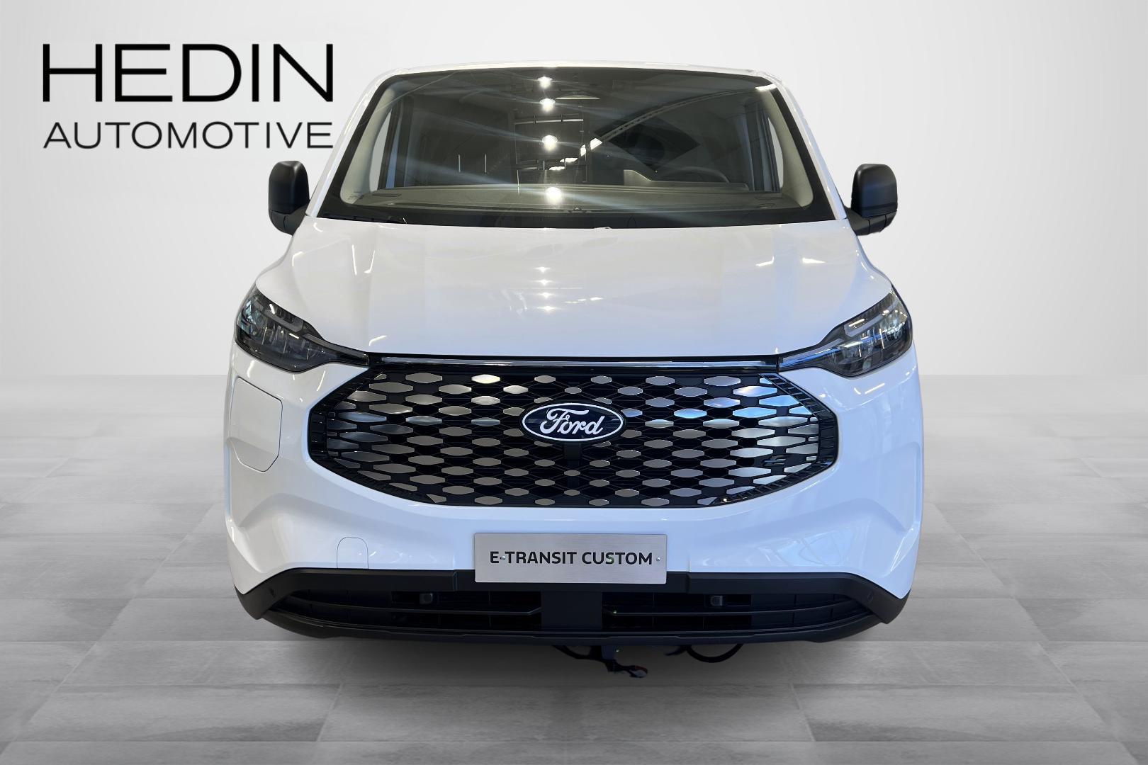 Ford Transit Custom 2025