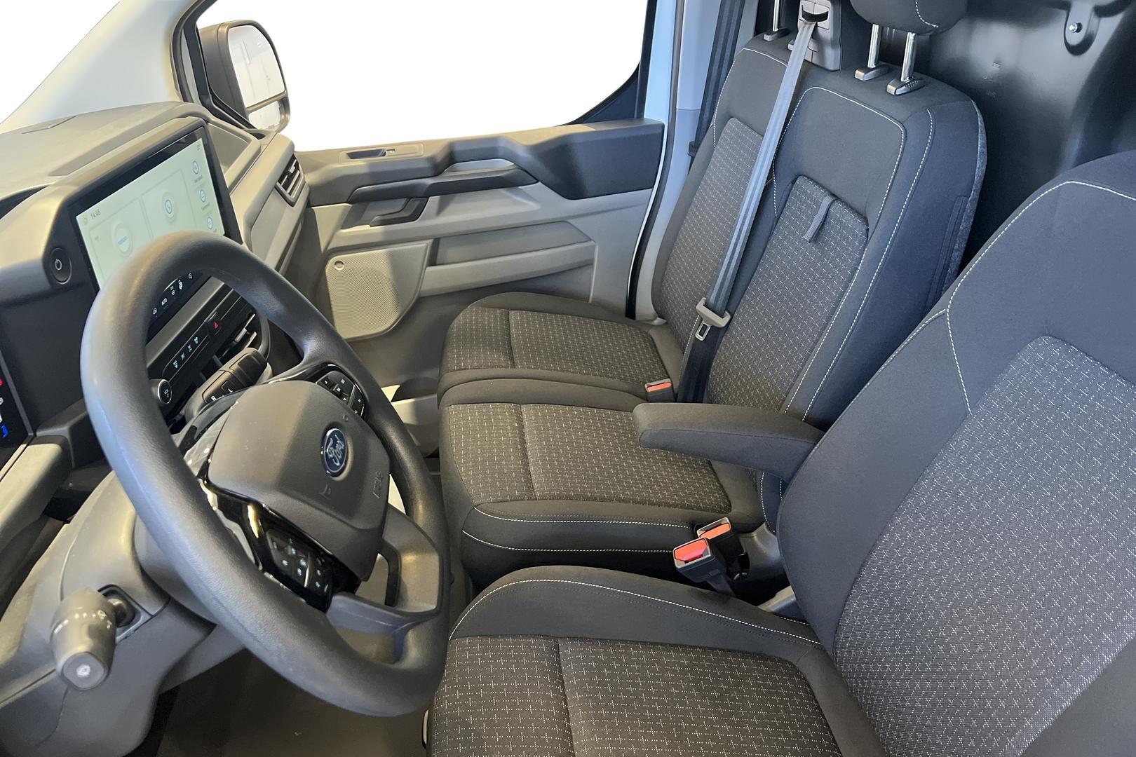 Ford Transit Custom 2025