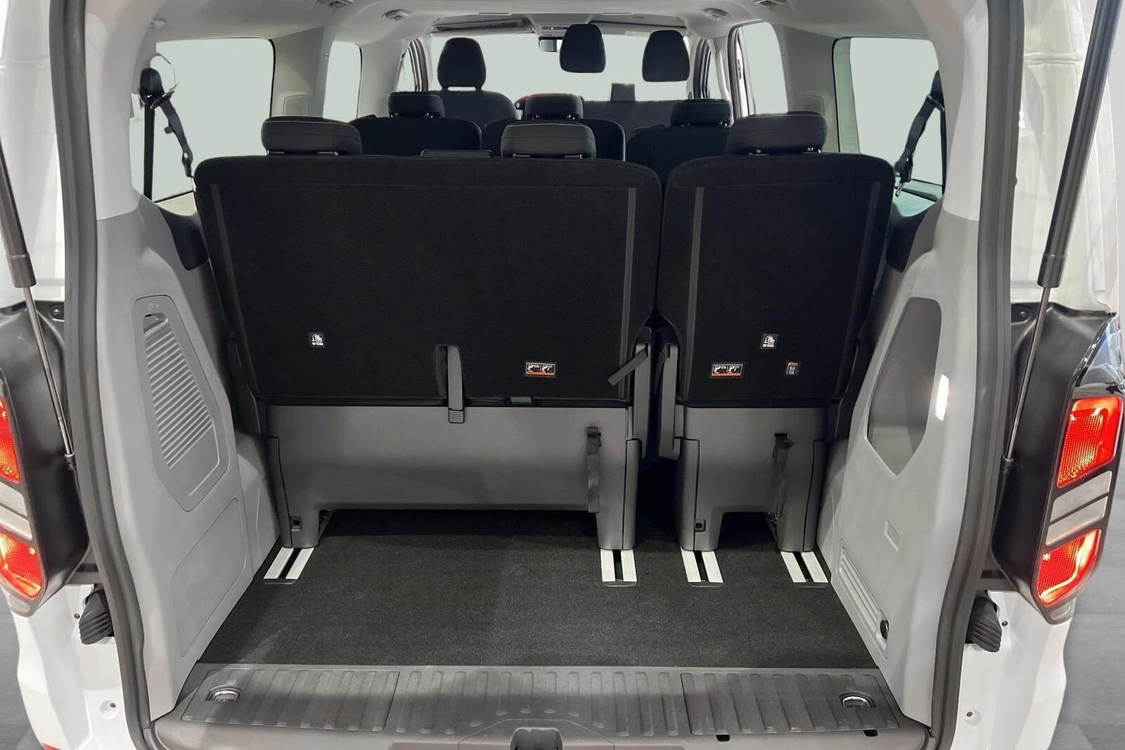 Ford Tourneo Custom 2026