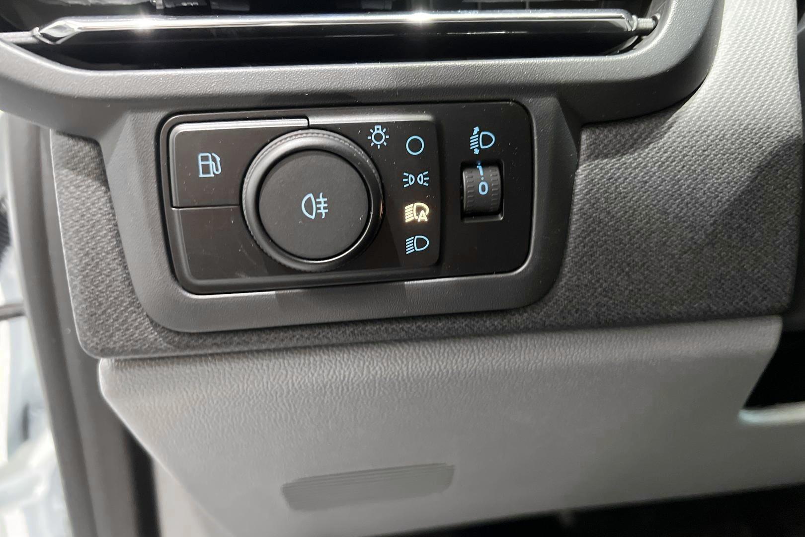 Ford Tourneo Custom 2026