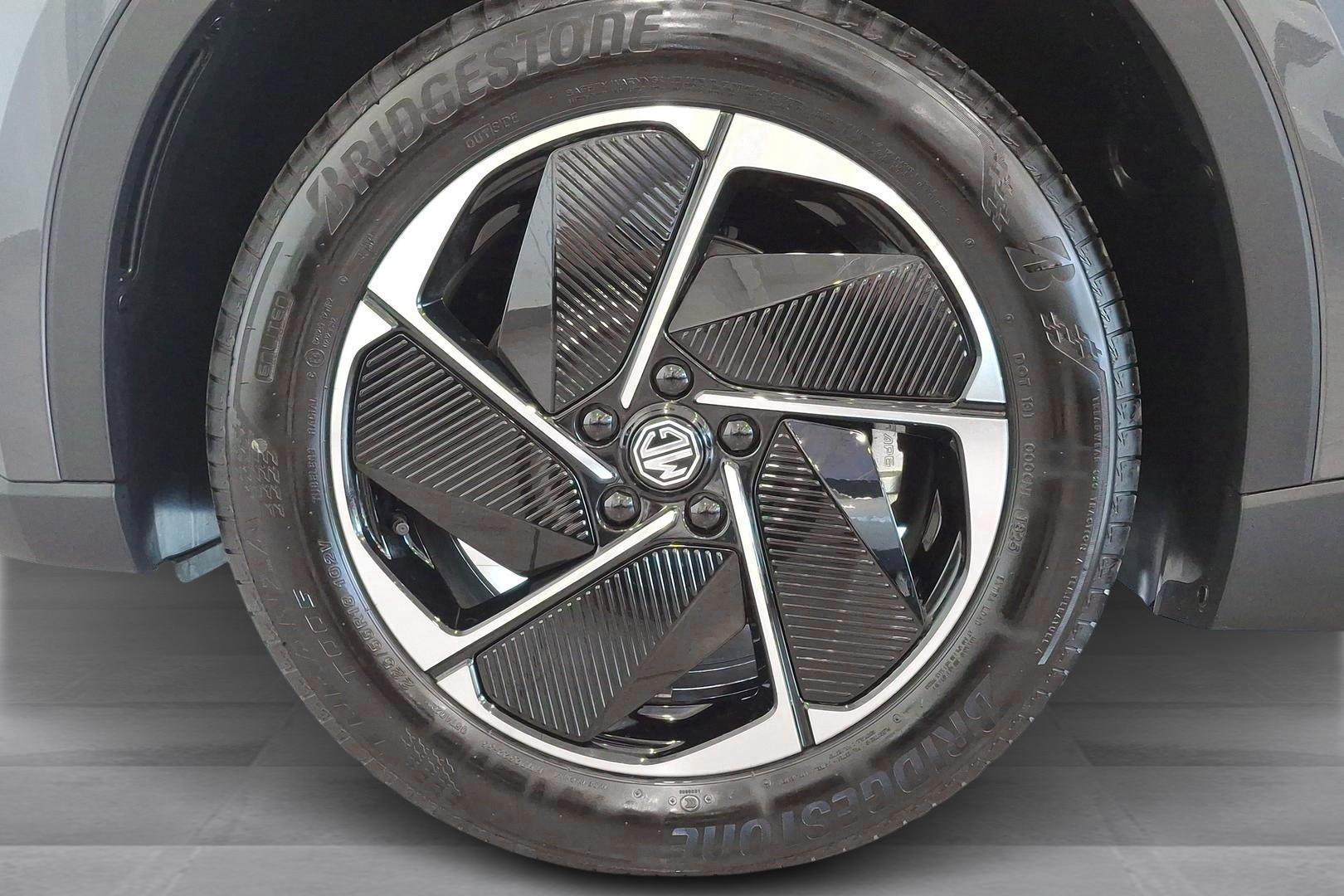 MG MGS5 EV 2025