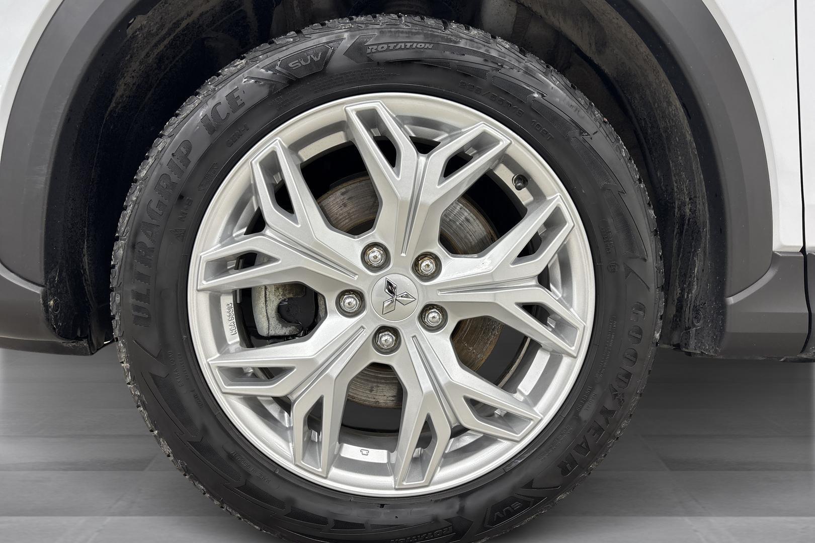 Mitsubishi Eclipse Cross 2023