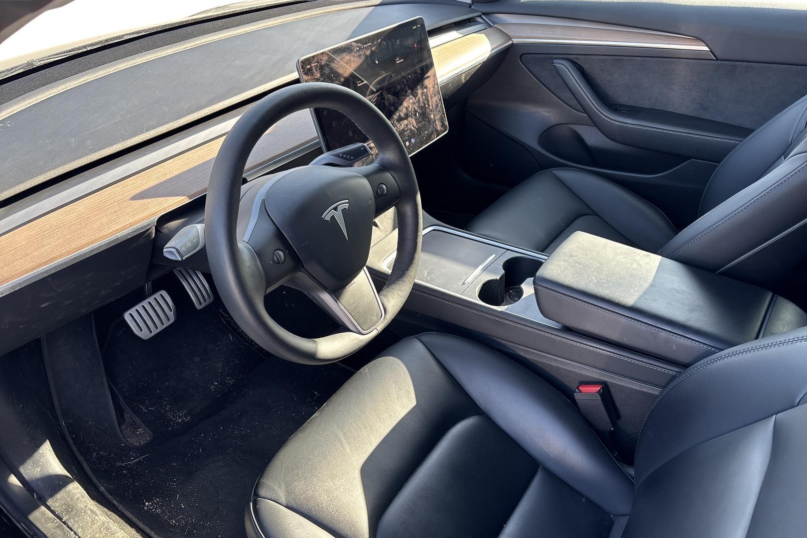 Tesla Model 3 2023