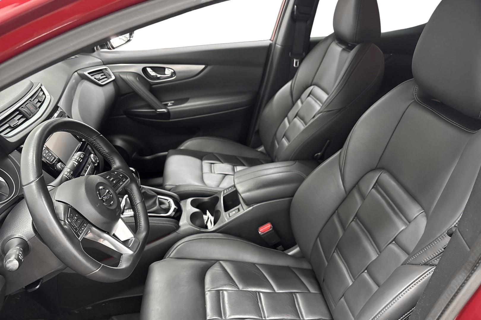 NISSAN Qashqai 2017