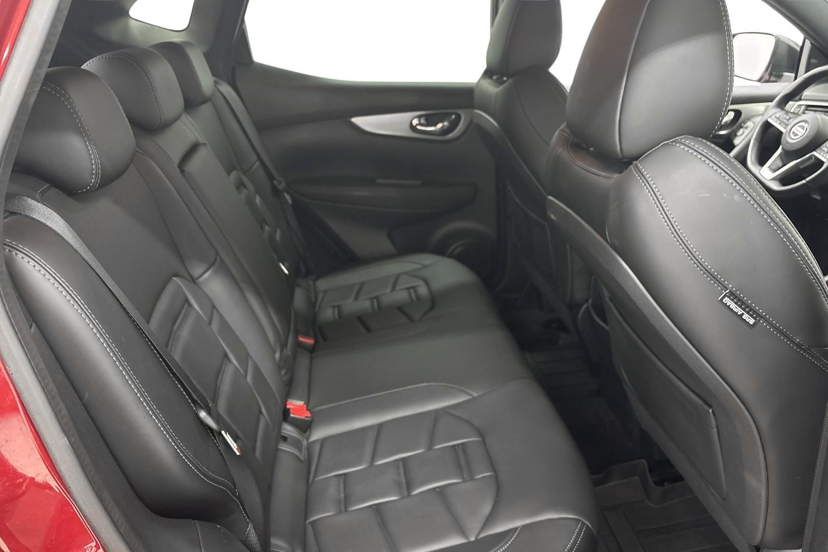 NISSAN Qashqai 2017