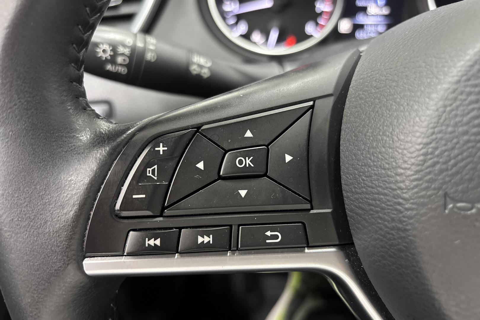NISSAN Qashqai 2017