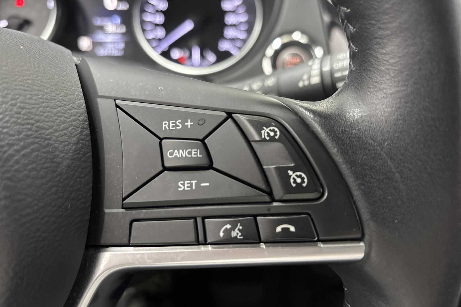 NISSAN Qashqai 2017