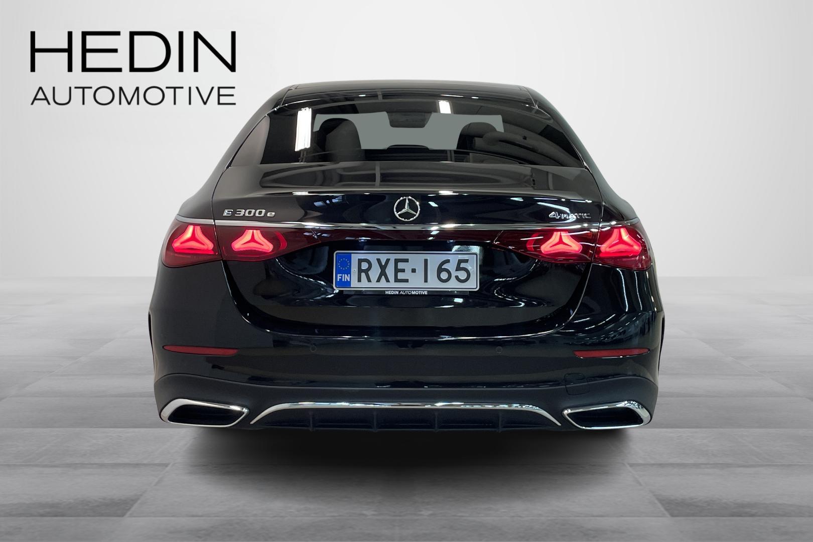 MERCEDES-BENZ E 2024