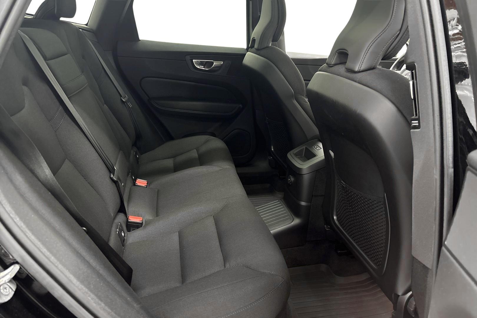 Volvo XC60 2022