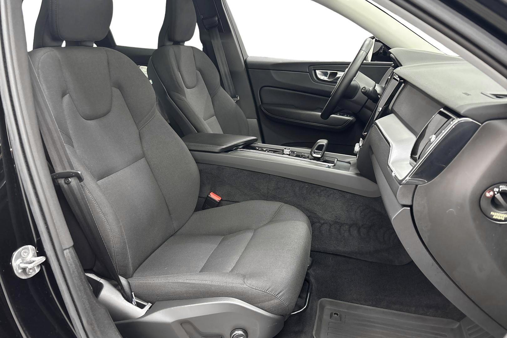 Volvo XC60 2022